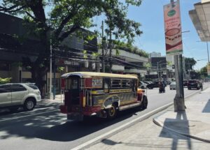 「車ではなく、人を動かす」― フィリピンの通勤者と運転手が起こした、静かな交通革命