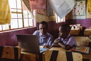 「インターネットの先に行けない人にこそ」— ザンビア発、クラウドいらずのAIという挑戦